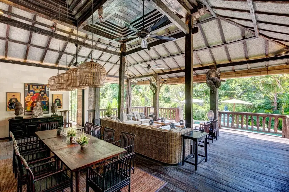 Керобокан: Secluded Wooden Villa, 3 BR, Canggu With Staff