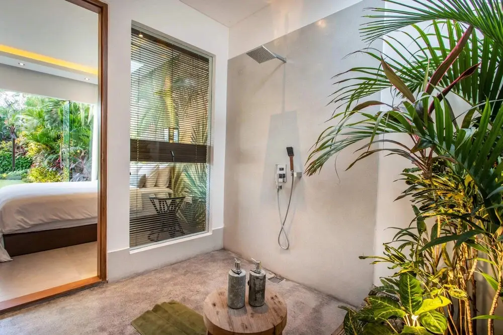 Чангу: Fabulous Private Villa 4 BR Canggu w staff