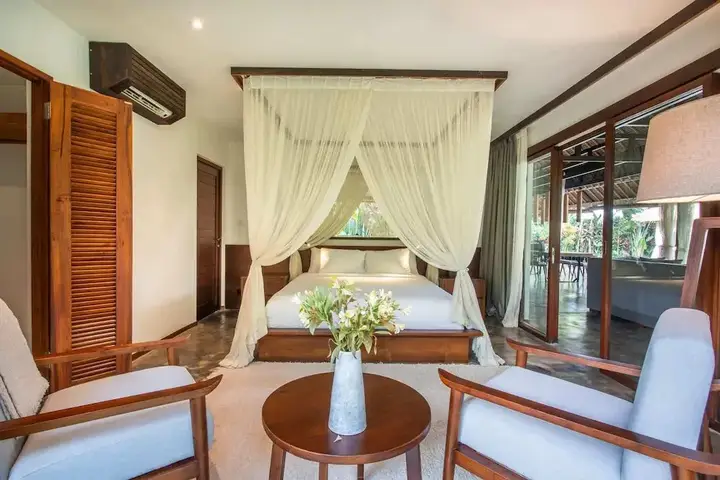 Убуд: Luxury Jungle Villa, 3 BR, Ubud With Staff