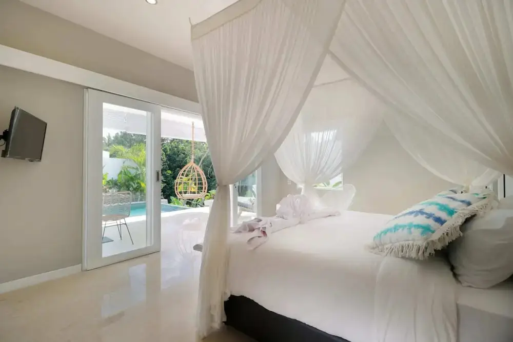Убуд: Limitless Jungle Villas Complex, 5 BR, Ubud With Staff