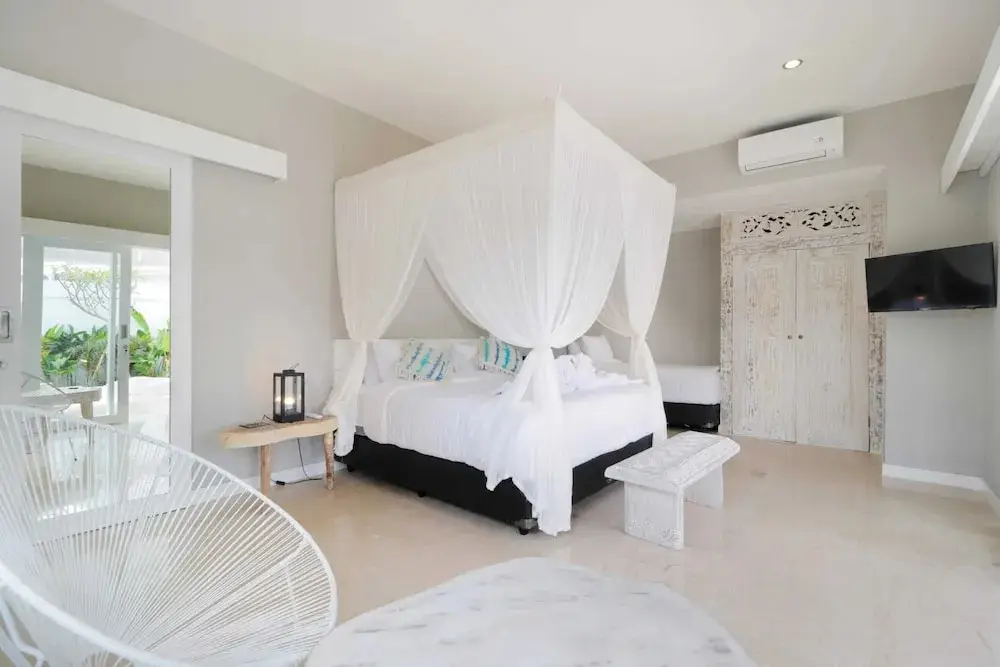 Убуд: Limitless Jungle Villas Complex, 5 BR, Ubud With Staff