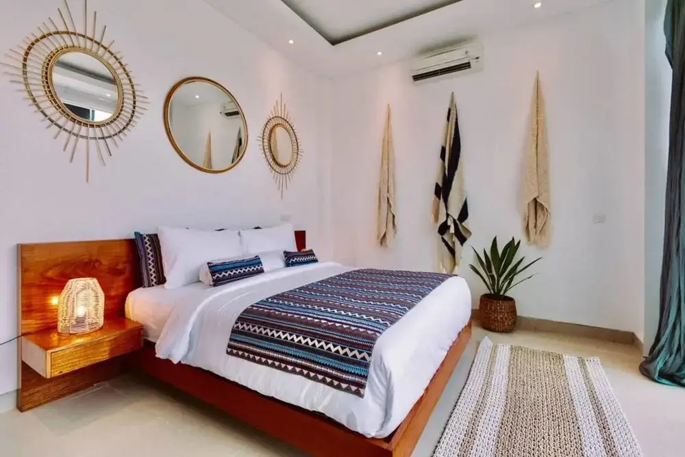 Кута: Exclusive Villas Complex, 7 BR, Seminyak Center w/ Staff