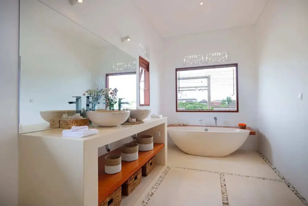 Кута: Exclusive Villas Complex, 7 BR, Seminyak Center w/ Staff
