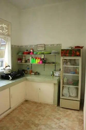 Чангу: Beachbums Berawa Hostel