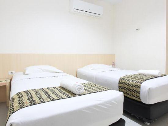 Пеканбару: Sabrina 45 Hotel