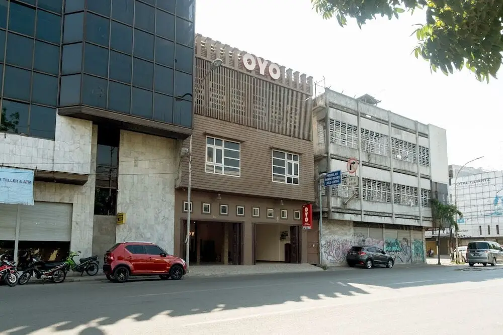Медан: Sutomo Guest House by OYO Rooms