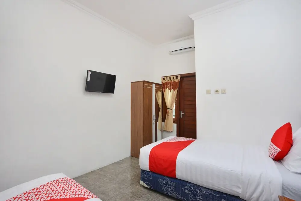 Джокьякарта: Elga Sastro Inn By OYO Rooms