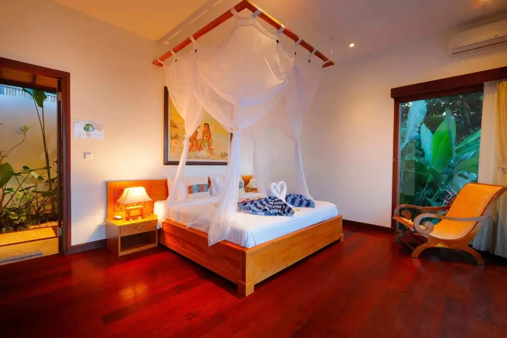 Сукасада: 2 BR Villa With Fantastic Ocean View, Lovina With Staff