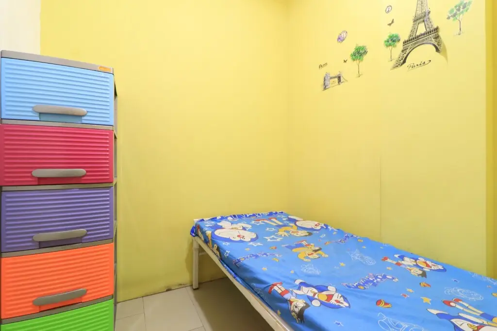 Джакарта: Eiffel Residence Batu Tulis 35A1 - Female Only