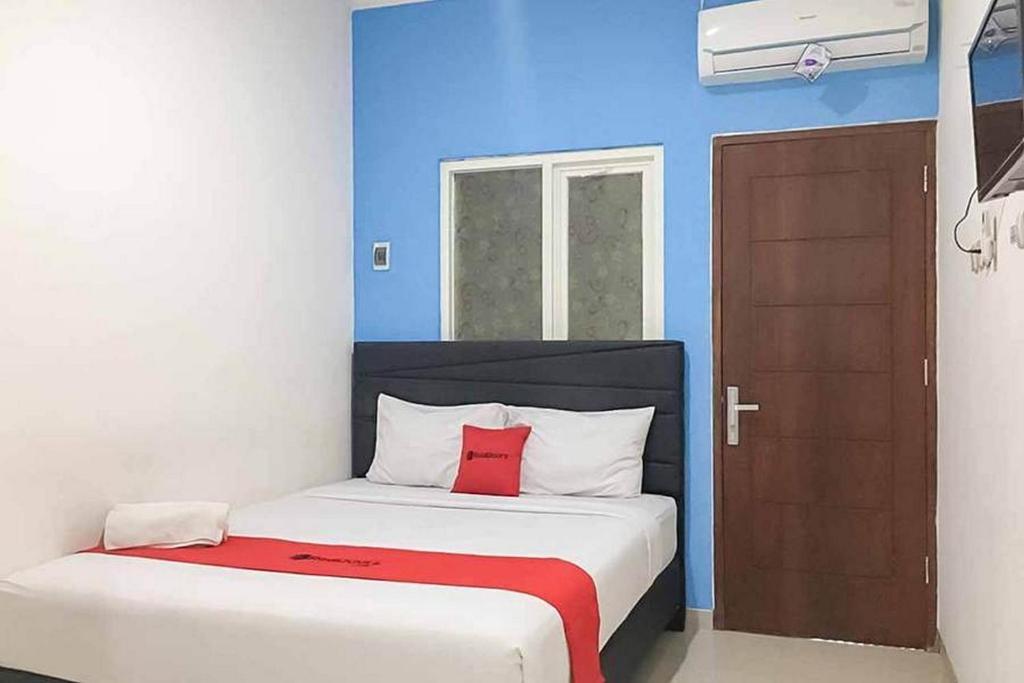 Бату: RedDoorz Plus @ Panorama Villas Batu