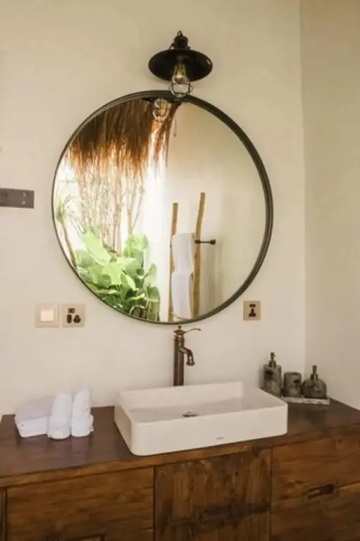 Чангу: Breathtaking Private Villa, 6 BR, Canggu With Staff