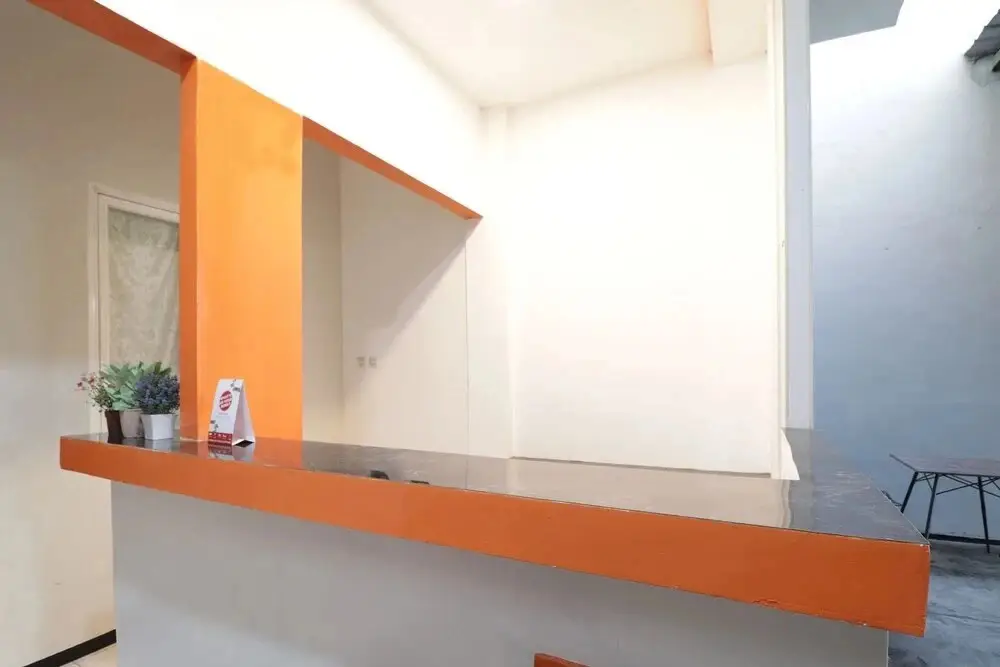 Сурабая: OYO 1040 Ace Hotel