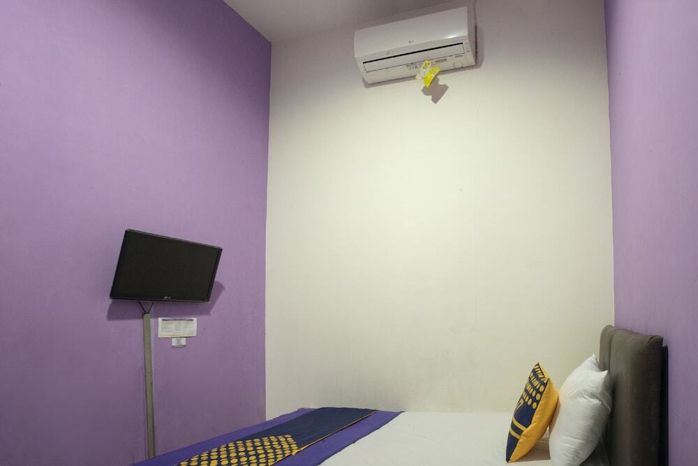 Бандунг: SPOT ON 1795 Ungu Residence Syariah