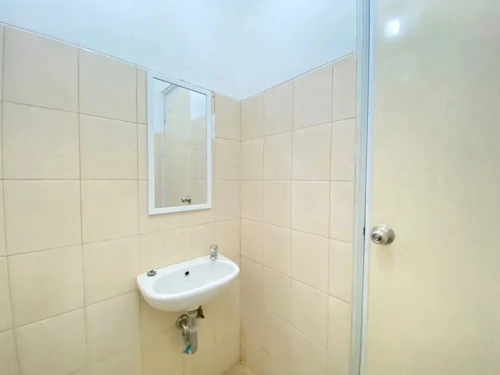 Бандунг: Spacious 1BR at Tamansari Panoramic Apartment near Metro Indah Mall