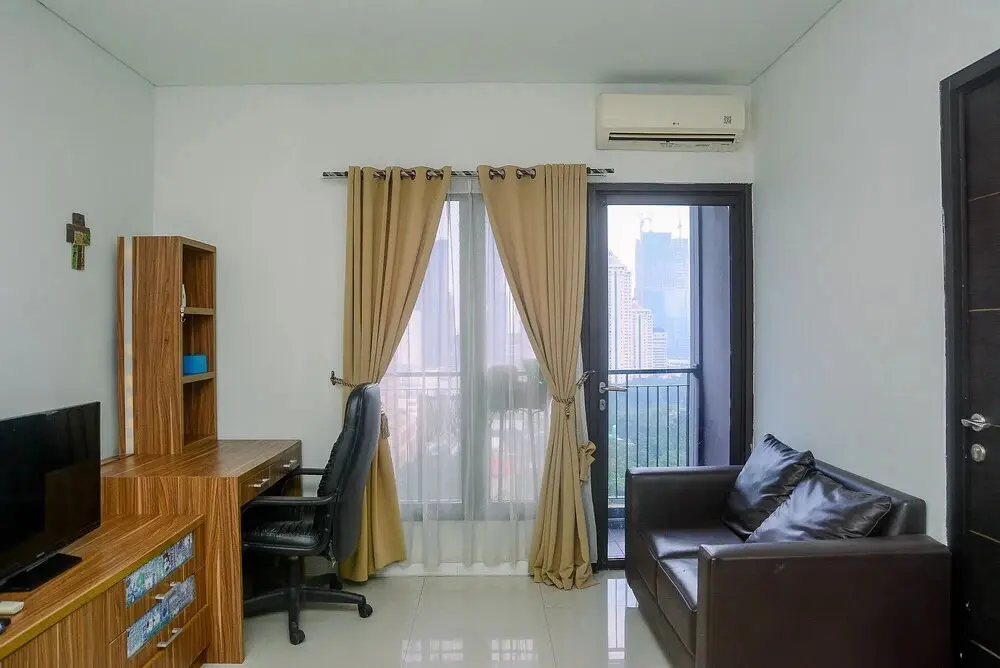 Джакарта: Minimalist and Strategic 1BR at Tamansari Semanggi Apartment