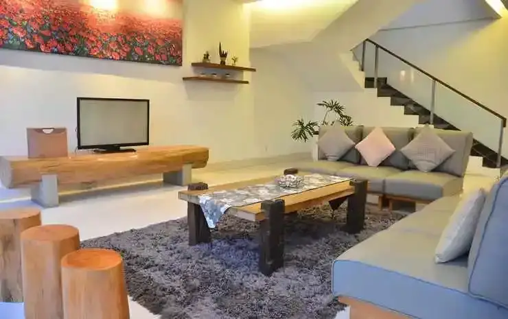 Бандунг: Ohara 5 bedrooms villa with private pool