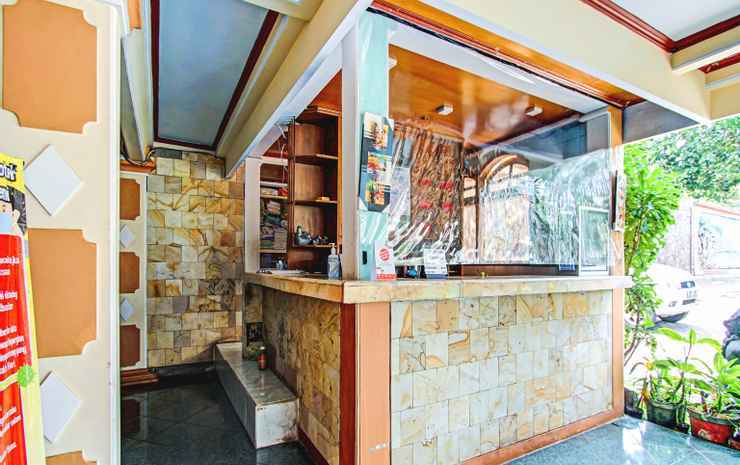 Бату: OYO 90247 Hotel Palereman Soerabaia