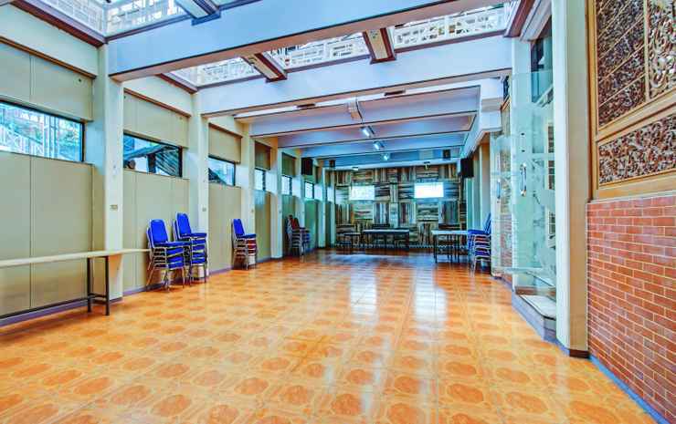 Бату: OYO 90247 Hotel Palereman Soerabaia