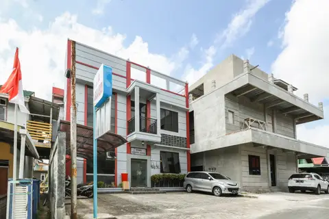 OYO 3802 Wisma Cahaya Abadi — фото 1