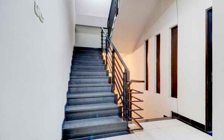 Бандунг: OYO 90420 Sky City Guest House