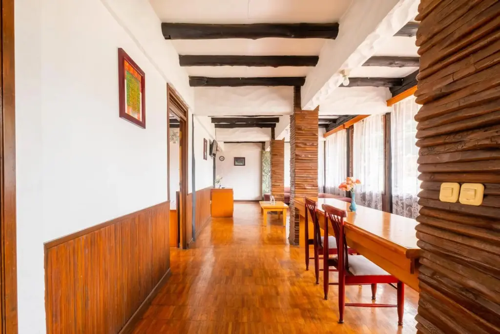 Паромпонг: OYO 2640 Rumah Kayu Cottage Syariah