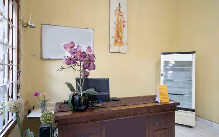 Депок: SPOT ON 2073 Guest House Omah Waris