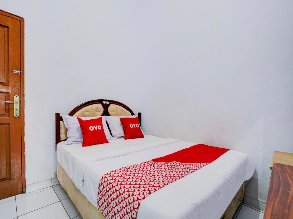 Субанг: OYO 90118 Hotel Diamond Syariah