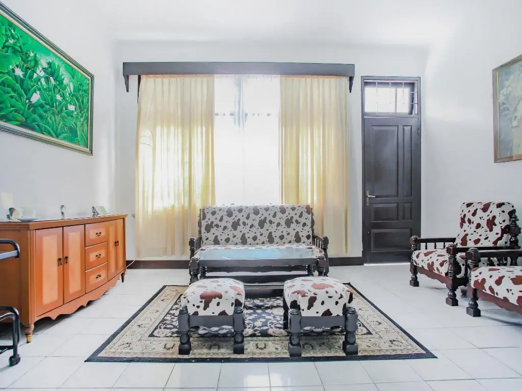 Богор: OYO 90091 Wisma Pakuan Syariah