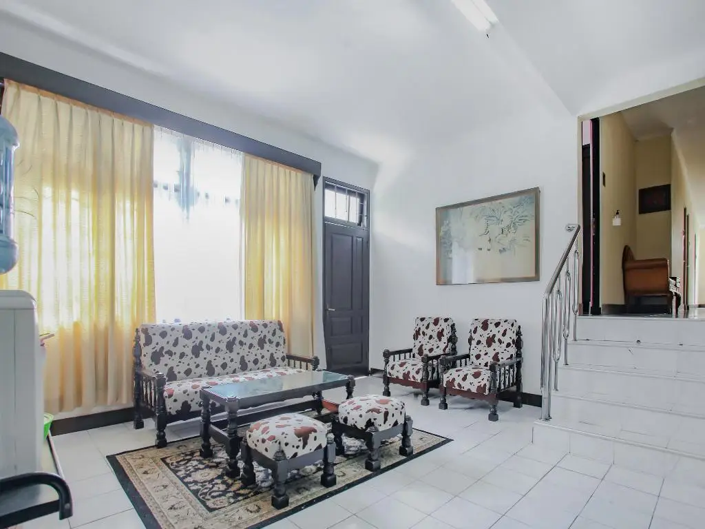 Богор: OYO 90091 Wisma Pakuan Syariah