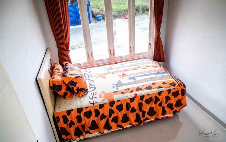 Бату: Villa Puncak Garuda A26