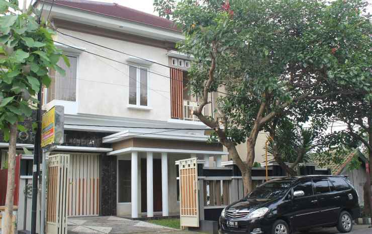 Семаранг: Nice house 5 bedrooms at Topkapi Homestay