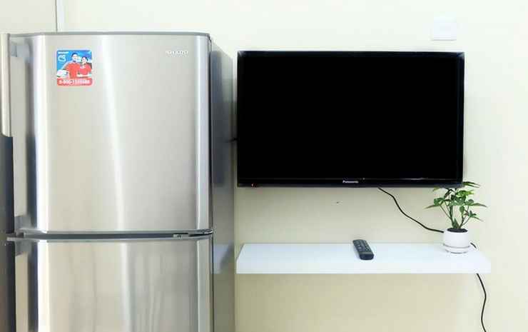 Джакарта: 2-BR Apartment Green Park View, Daan Mogot - Tower F Lt.11 Unit 1146 by Travelio