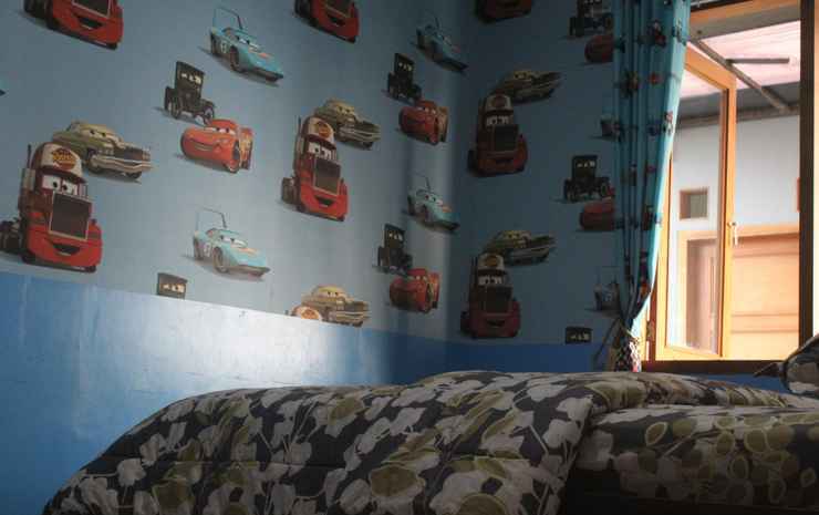 Слеман: 4 Bedroom Homestay at Rabbani Family Homestay