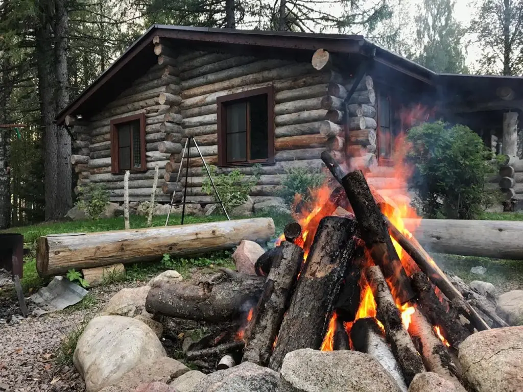Поросозеро: База отдыха Баба Яга