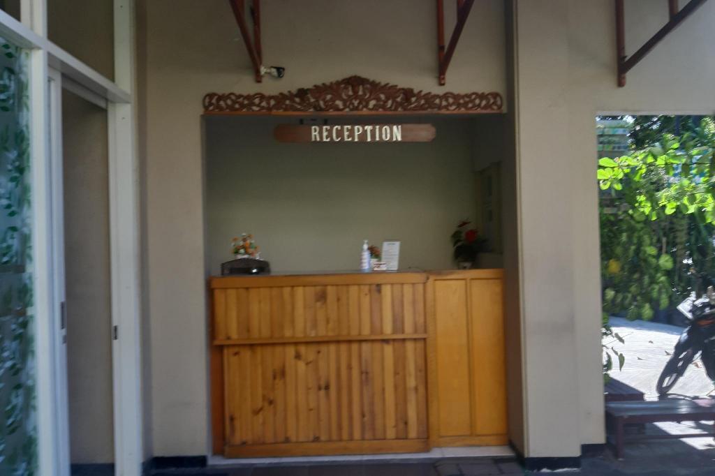 Сурабая: OYO 3981 Griyonur Homestay Syariah