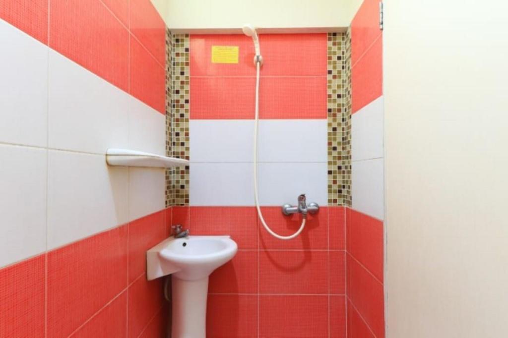 Сурабая: OYO 3981 Griyonur Homestay Syariah