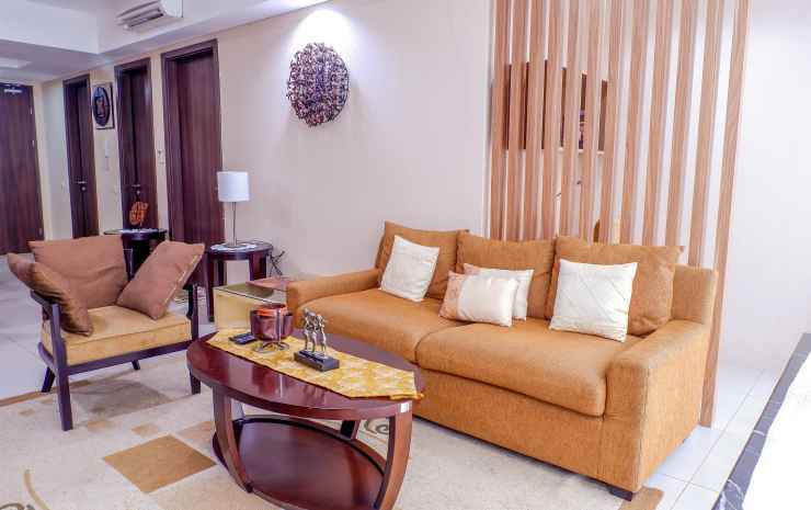 Джакарта: 2BR Cozy Pool View Kemang Village Residence by Travelio
