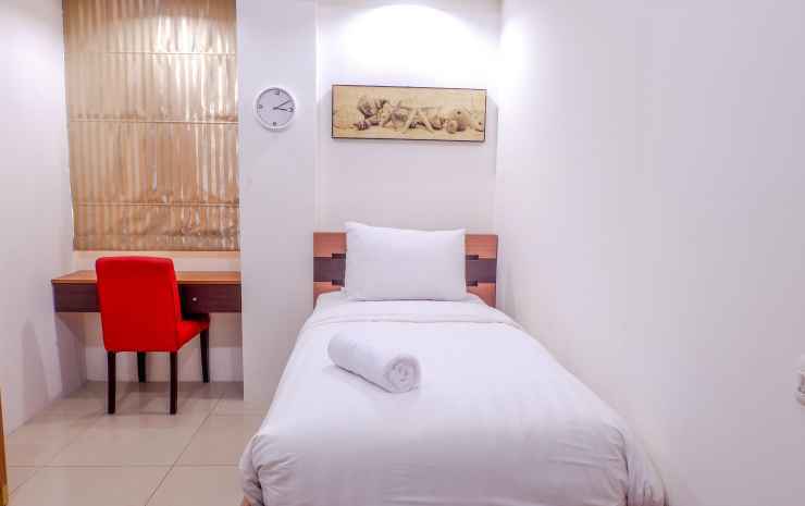 Джакарта: 2BR Cozy Pool View Kemang Village Residence by Travelio
