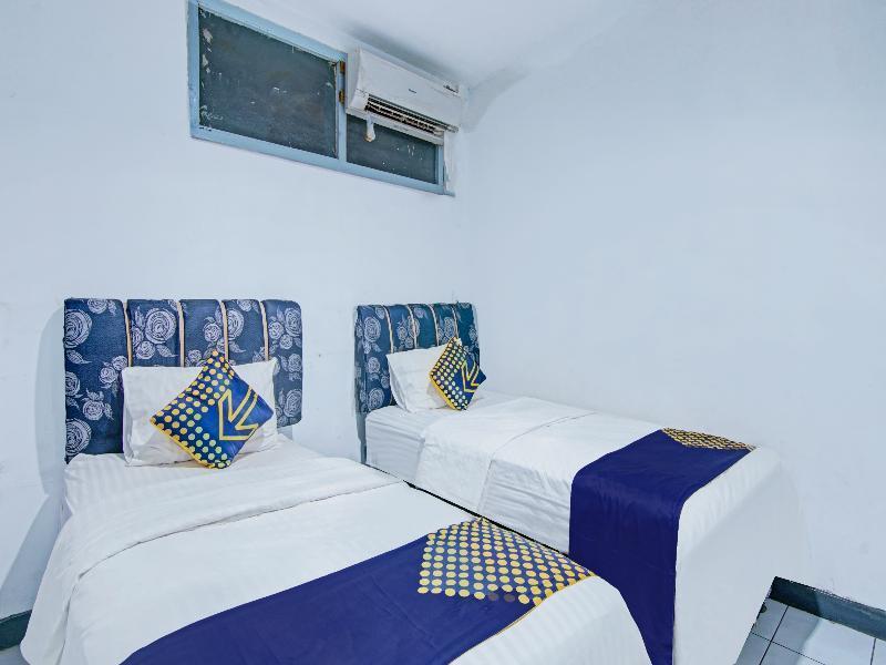 Паданг: OYO 90468 Monalisa Guesthouse