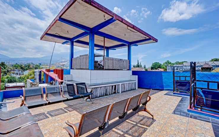 Бату: OYO 90368 Batu Adem Guest House