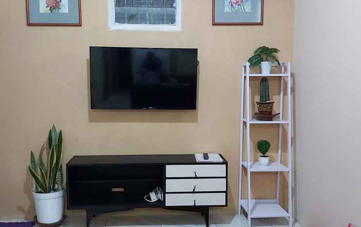 Бату: 3 Bedroom at Sedayu Homestay 2