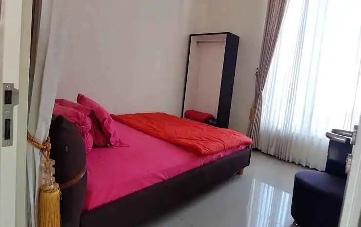 Бату: Kusuma Hill C10 - Three Bedroom