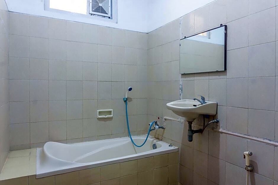 Бату: Hotel Palem Sari
