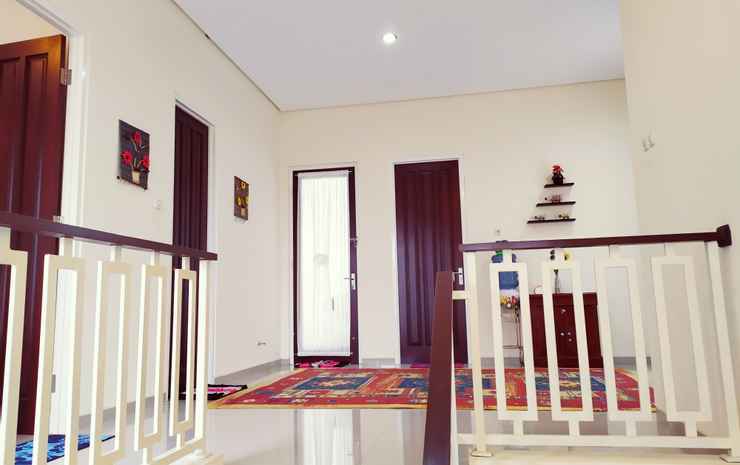 Бату: Full House 4 Bedroom at Azka Homestay 2