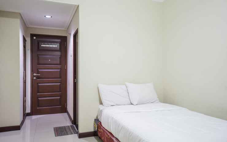 Сурабая: Fa 123 Family Residence
