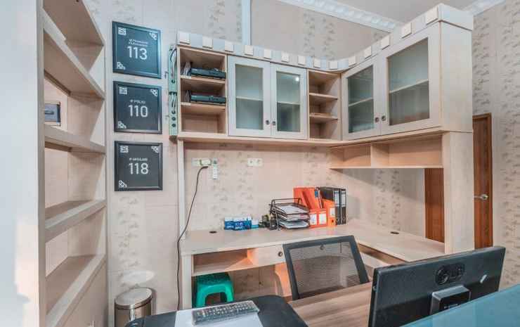 Бекаси: Oyo Life 1471 Himka Kost
