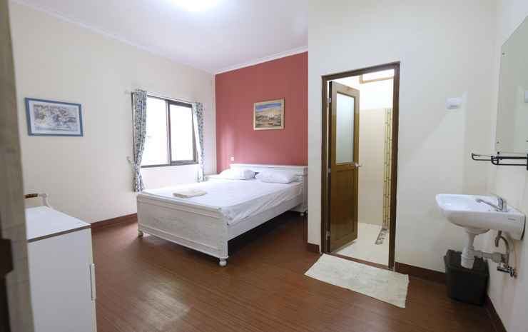Читарингул: Villa Heliconia 6BR Rumah Gadog