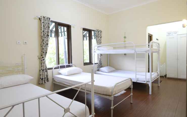 Читарингул: Villa Heliconia 6BR Rumah Gadog