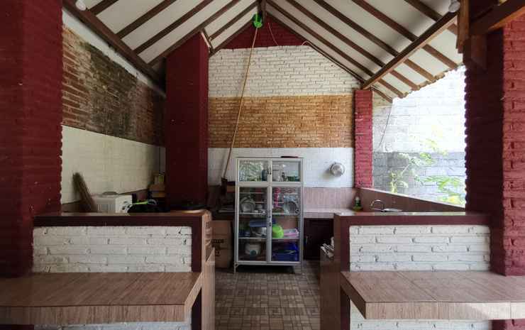 Баньюванги: Oyo 1789 Bakungan Family Homestay
