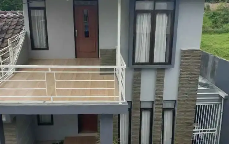Бату: Villa Puncak Garuda E18 - Nggo Ngaso